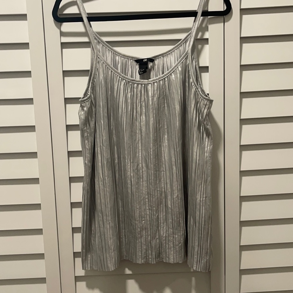 HM beautiful gray blouse